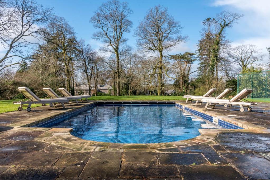 The Manor House At Boconnion Villa Bodmin Exterior photo